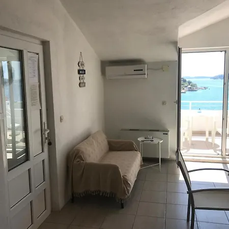 Apartmán Felix Tisno